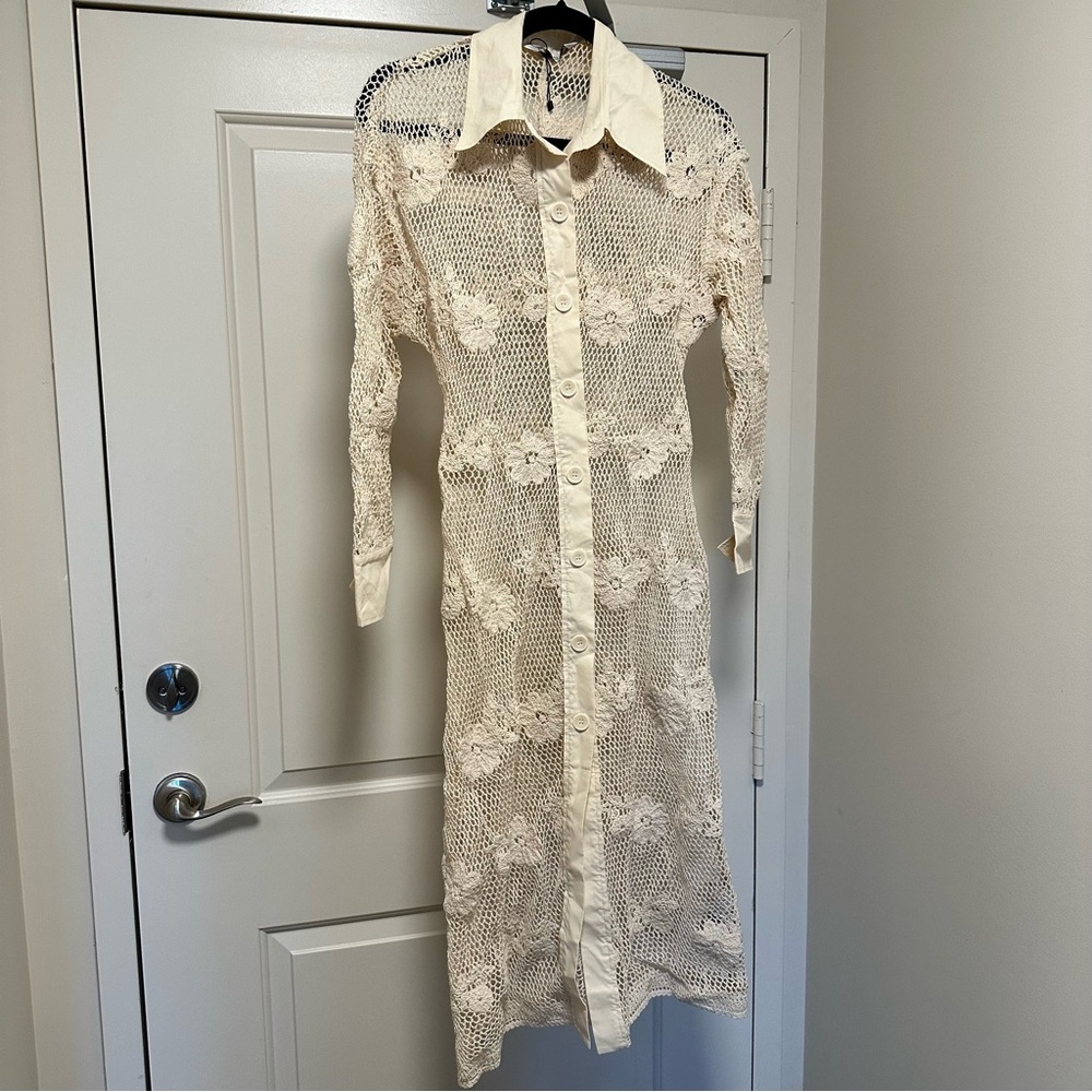 NWOT Zara Open Knit Crochet Floral Long Sleeve Midi Dress